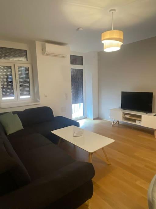 New Central Apartments Westbahnhof ウィーン エクステリア 写真