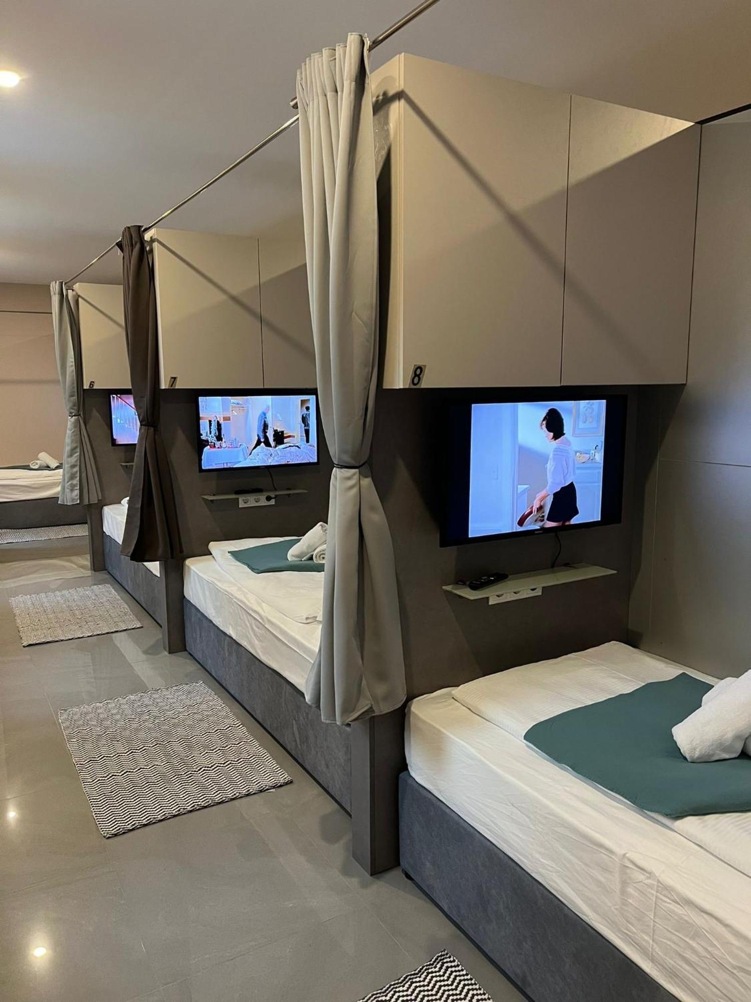 New Central Apartments Westbahnhof ウィーン エクステリア 写真