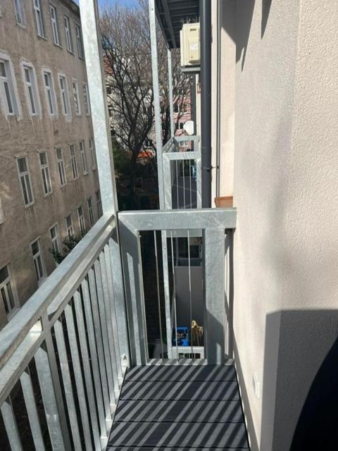 New Central Apartments Westbahnhof ウィーン エクステリア 写真