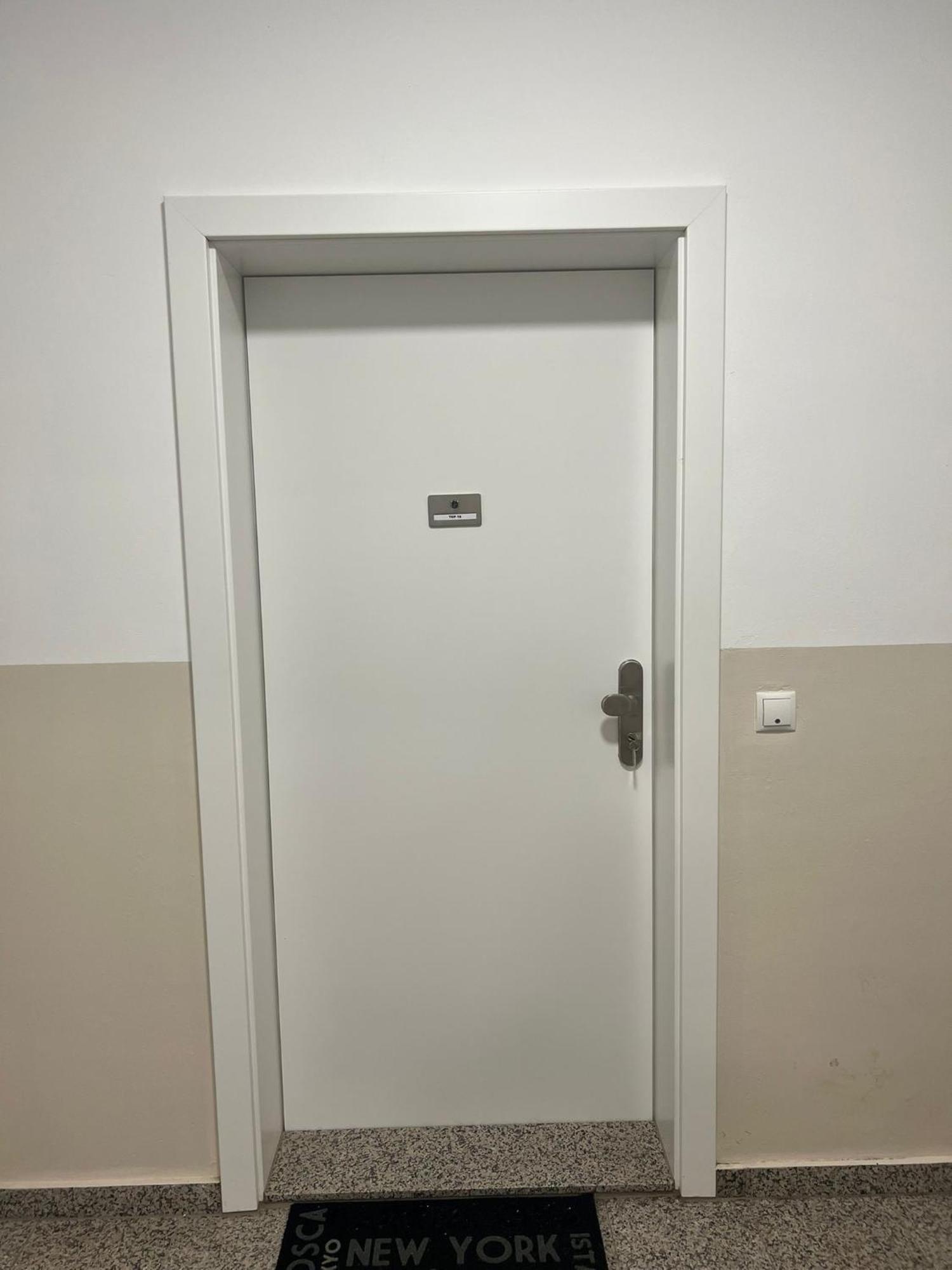 New Central Apartments Westbahnhof ウィーン エクステリア 写真