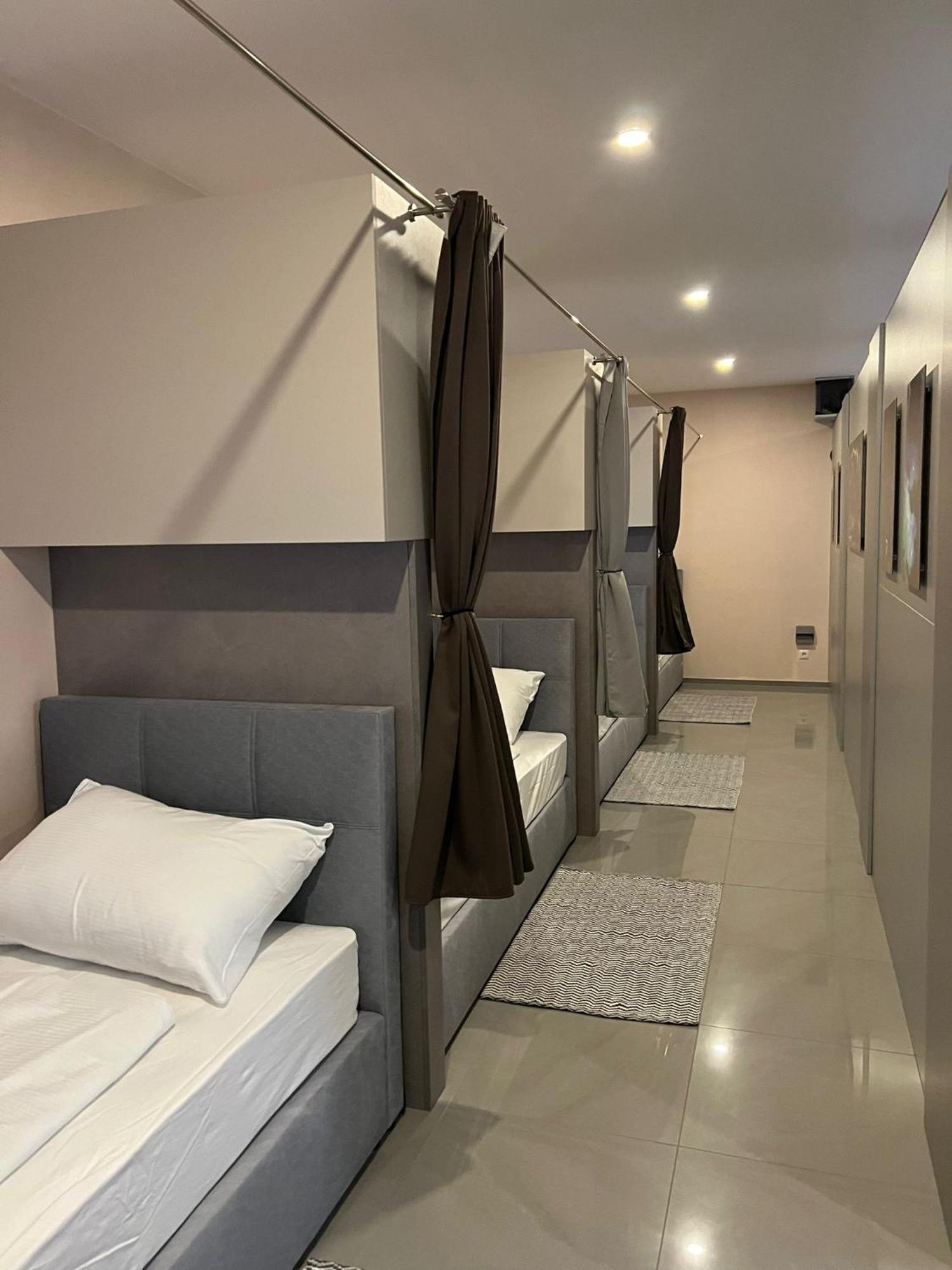 New Central Apartments Westbahnhof ウィーン エクステリア 写真