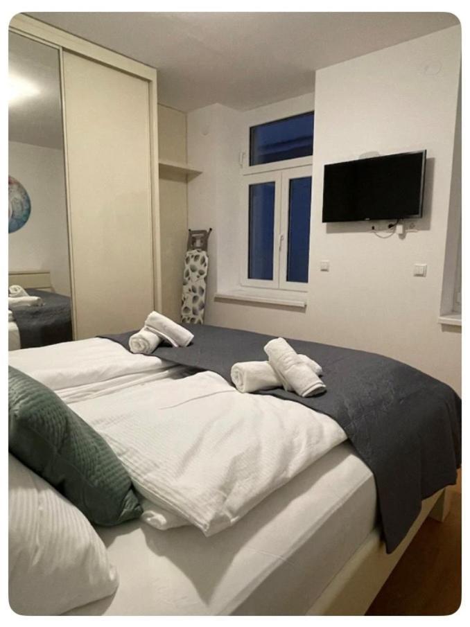 New Central Apartments Westbahnhof ウィーン エクステリア 写真