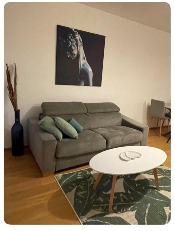 New Central Apartments Westbahnhof ウィーン エクステリア 写真